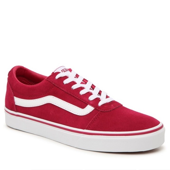 Vans Shoes - 🎉3XHP🎉 Vans Fuchsia Pink Ward Lo Sneakers
